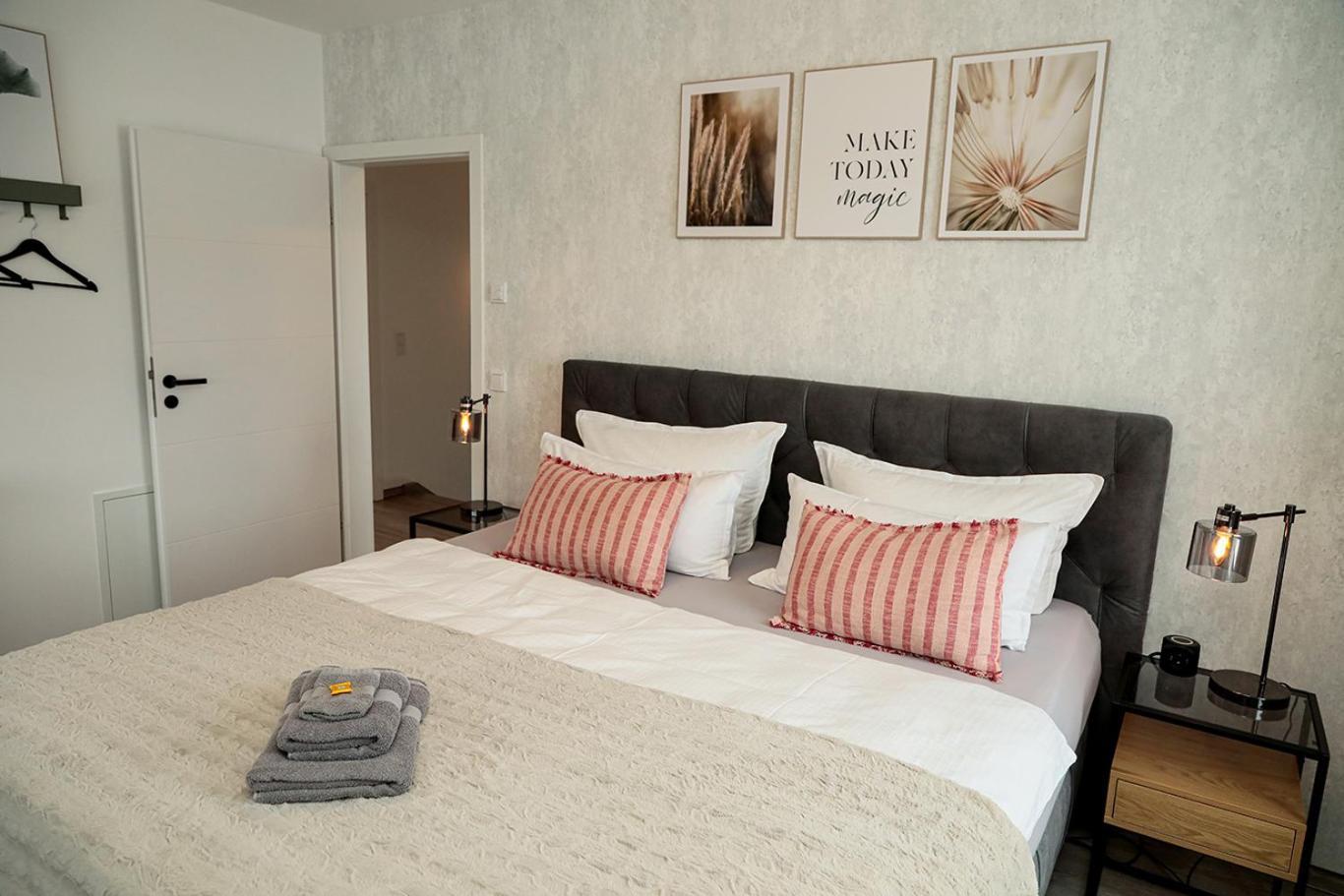 Zugzuflucht-Neues, Modernes Ferienhaus ไฟรแบร์ก ภายนอก รูปภาพ